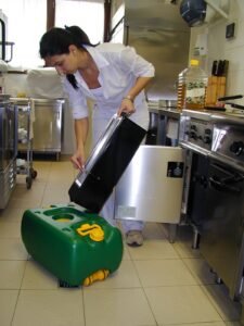 ECOWORK 36L in kitchen